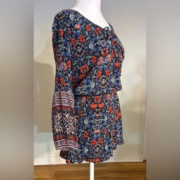 American Eagle AEO Long Sleeve Black Multicolored Floral Romper, Small XS - Picture 3 of 10
